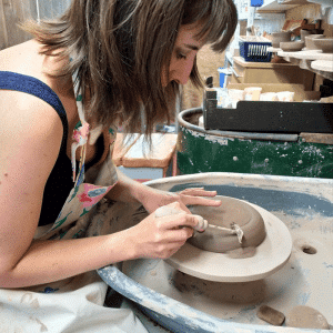 Mena-sqaure-300x300-circle